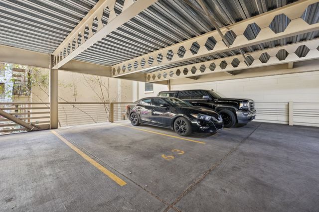 1803 Broadway Apt 212, Nashville, TN 37203