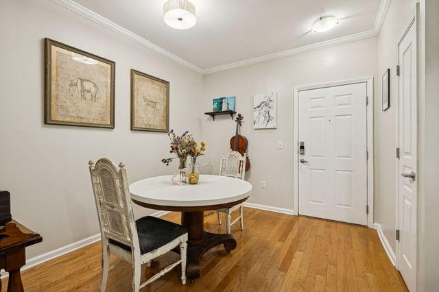 1803 Broadway Apt 212, Nashville, TN 37203