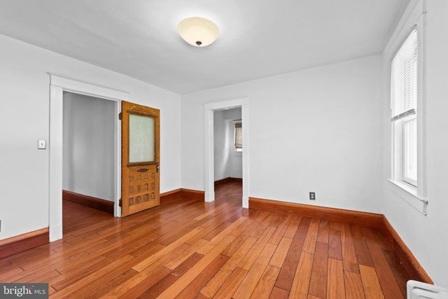 5906 EDNA AVE, Baltimore, MD 21214