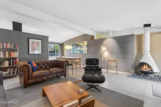 1318 W Glenn Drive, Phoenix, AZ 85021