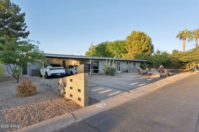 1318 W Glenn Drive, Phoenix, AZ 85021