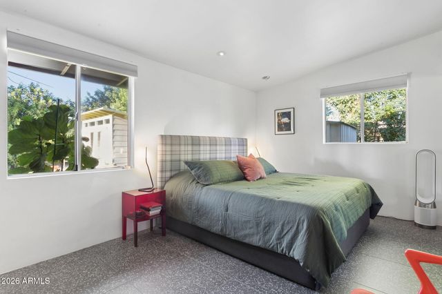 1318 W Glenn Drive, Phoenix, AZ 85021