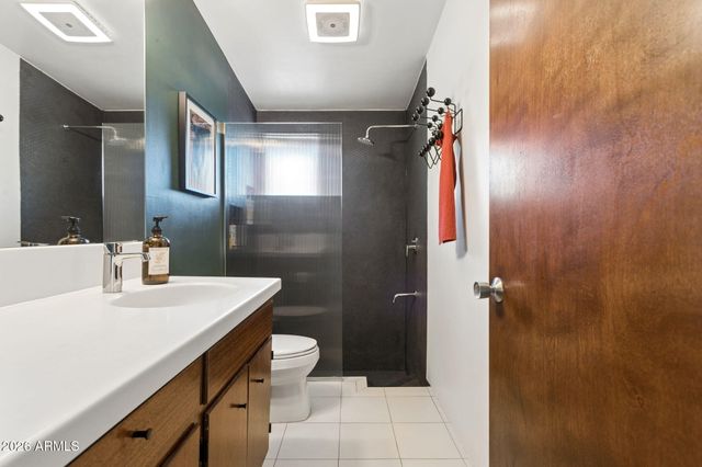 1318 W Glenn Drive, Phoenix, AZ 85021