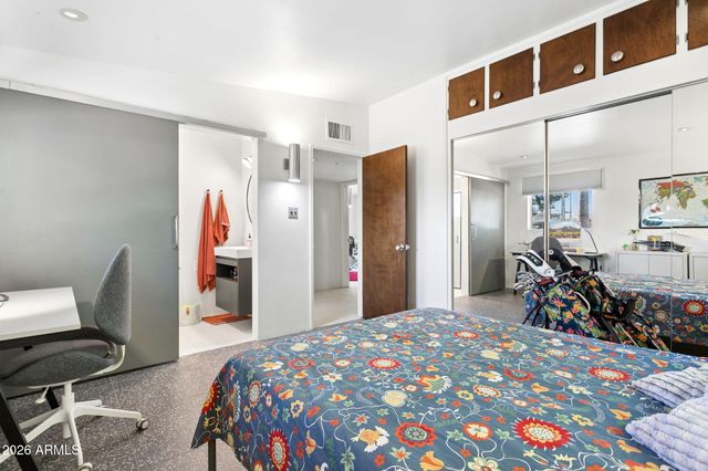 1318 W Glenn Drive, Phoenix, AZ 85021