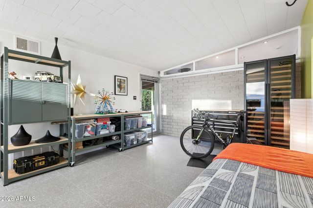 1318 W Glenn Drive, Phoenix, AZ 85021