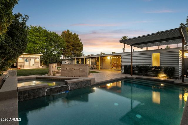 1318 W Glenn Drive, Phoenix, AZ 85021