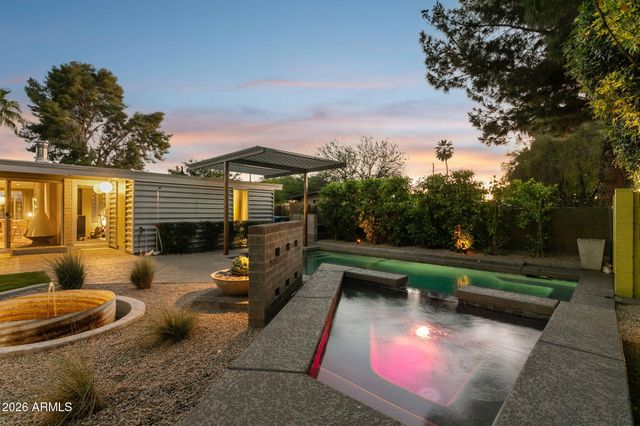 1318 W Glenn Drive, Phoenix, AZ 85021