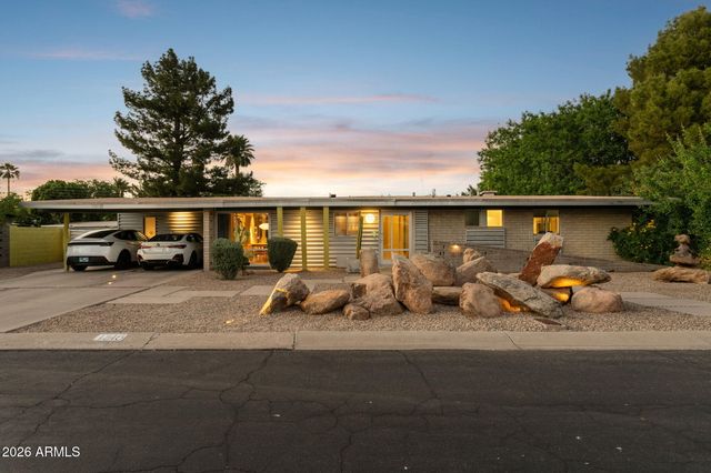 1318 W Glenn Drive, Phoenix, AZ 85021