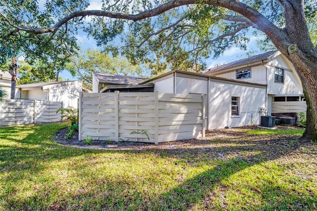 2626 CEDAR VIEW COURT, Clearwater, FL 33761