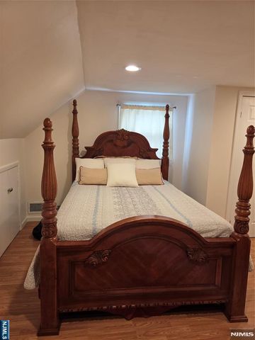 147 Merritt Avenue, Bergenfield, NJ 07621