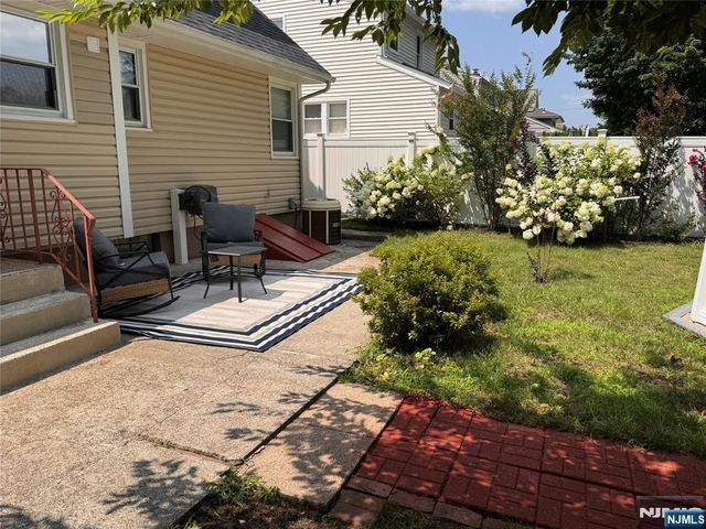 147 Merritt Avenue, Bergenfield, NJ 07621