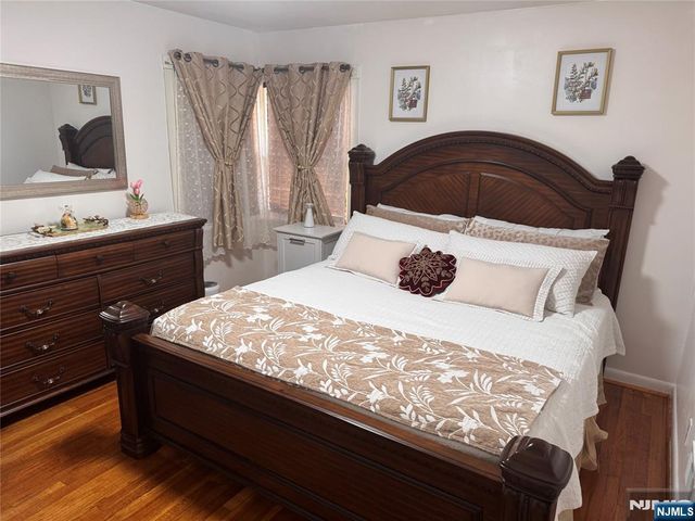 147 Merritt Avenue, Bergenfield, NJ 07621