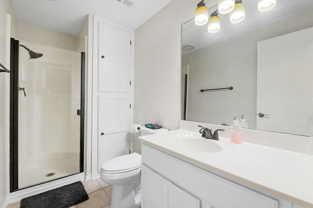 10702 W Rolling Hills St, Wichita, KS 67212