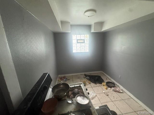 13236 Tacoma Street, Detroit, MI 48205