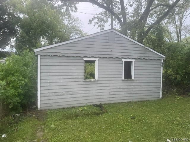 13236 Tacoma Street, Detroit, MI 48205