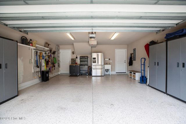 6432 Motts Village Road, Wilmington, NC 28412