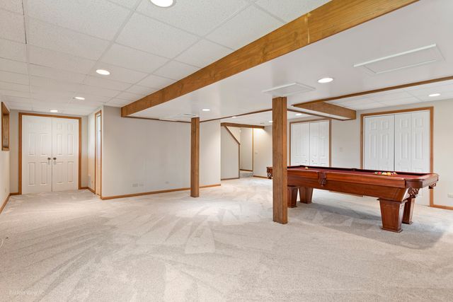 92 Foxboro Lane, Gurnee, IL 60031