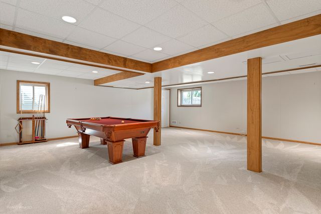 92 Foxboro Lane, Gurnee, IL 60031