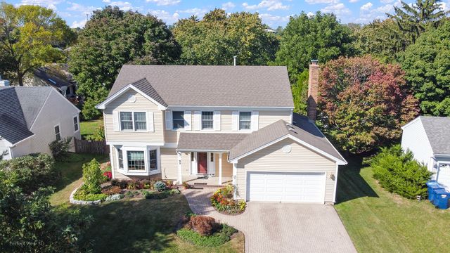 92 Foxboro Lane, Gurnee, IL 60031