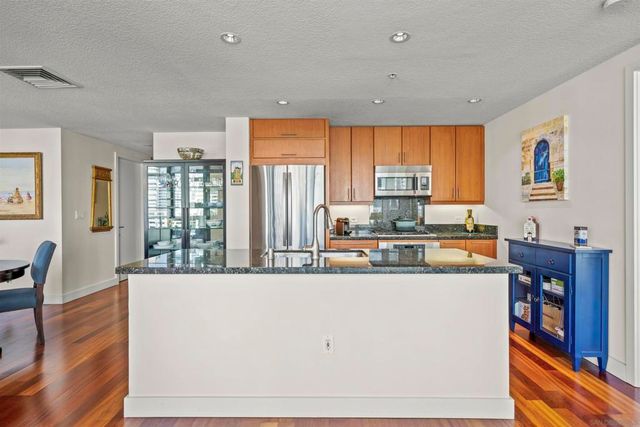 1199 Pacific 1103, San Diego, CA 92101
