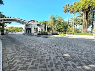 310 Poinciana Dr 802, Sunny Isles Beach, FL 33160