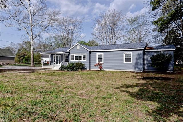 20 Hewitt ST, Saluda, VA 23149