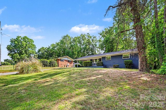 676 Sedgefield Street SW, Concord, NC 28025