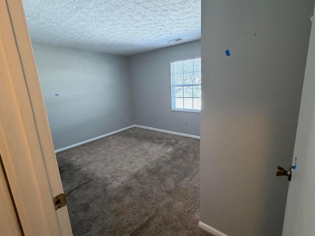 7887 Thornfield Lane, 50, Columbus, OH 43235