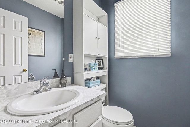 2780 E Saginaw Highway, Grand Ledge, MI 48837