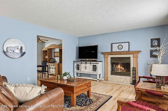 2780 E Saginaw Highway, Grand Ledge, MI 48837