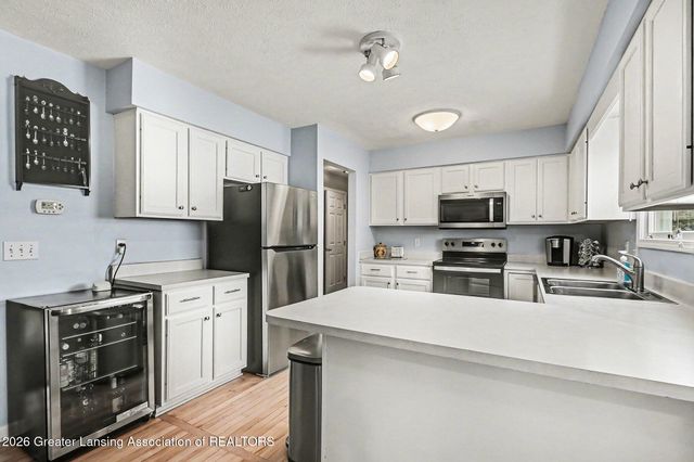 2780 E Saginaw Highway, Grand Ledge, MI 48837