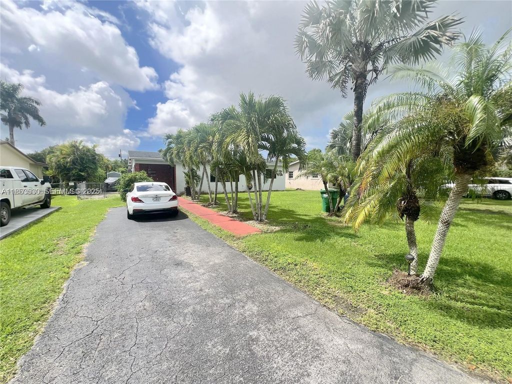 17230 SW 301st Street, Homestead, FL 33030