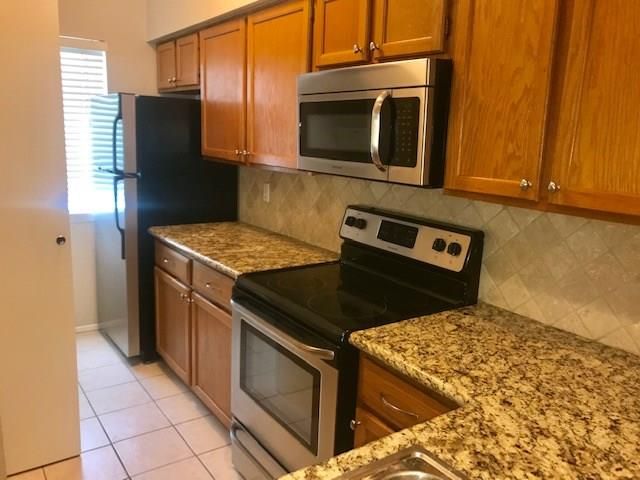 7653 Cambridge Street, Houston, TX 77054