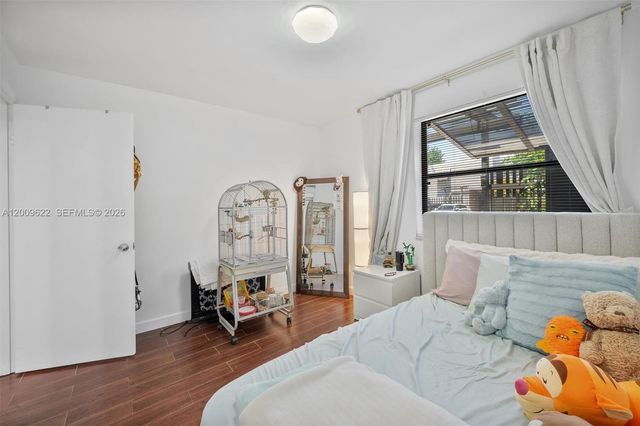 11244 NW 14th Ct, Pembroke Pines, FL 33026