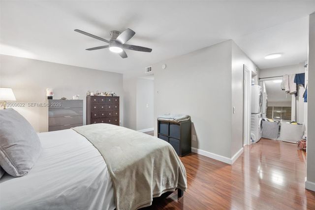 11244 NW 14th Ct, Pembroke Pines, FL 33026