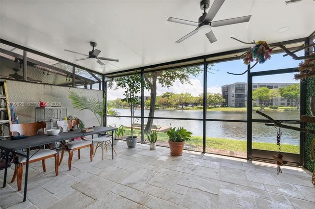 11244 NW 14th Ct, Pembroke Pines, FL 33026