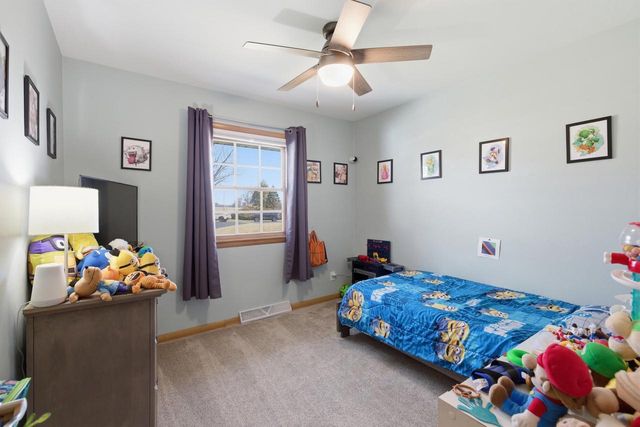 N95W19929 Marson COURT, Menomonee Falls, WI 53051