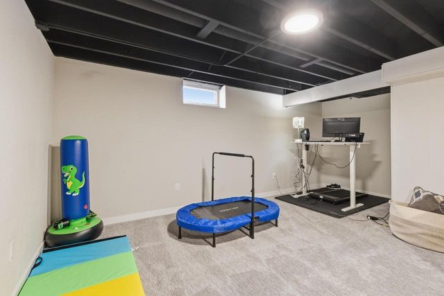 N95W19929 Marson COURT, Menomonee Falls, WI 53051