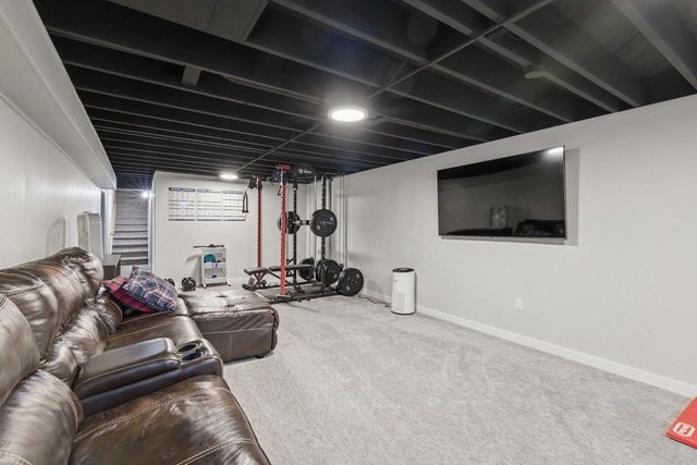 N95W19929 Marson COURT, Menomonee Falls, WI 53051