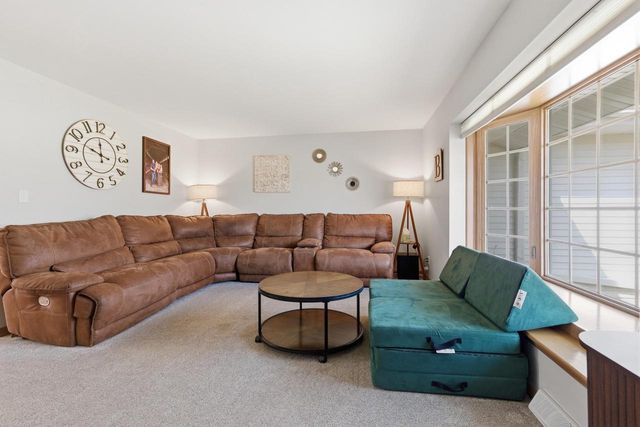 N95W19929 Marson COURT, Menomonee Falls, WI 53051