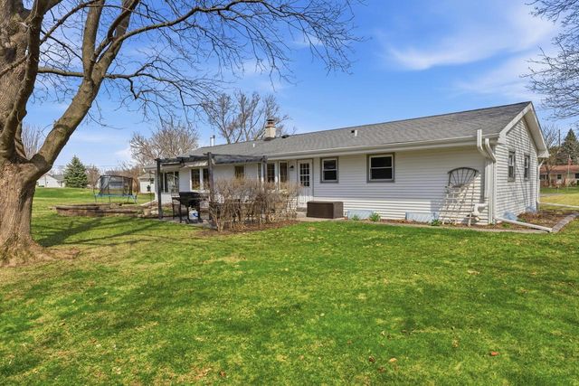 N95W19929 Marson COURT, Menomonee Falls, WI 53051