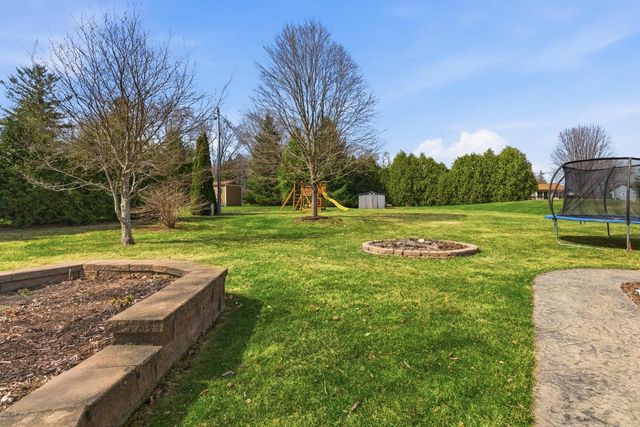 N95W19929 Marson COURT, Menomonee Falls, WI 53051