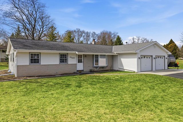 N95W19929 Marson COURT, Menomonee Falls, WI 53051