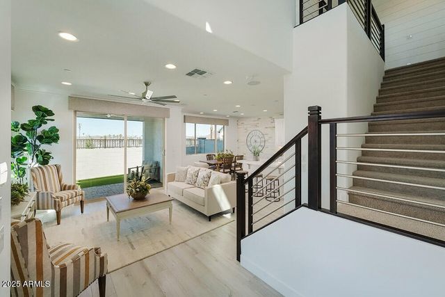 3535 E Rollins Street, Mesa, AZ 85213