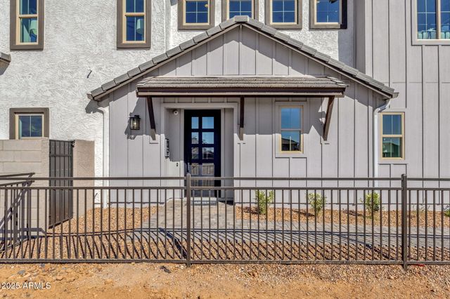 3535 E Rollins Street, Mesa, AZ 85213