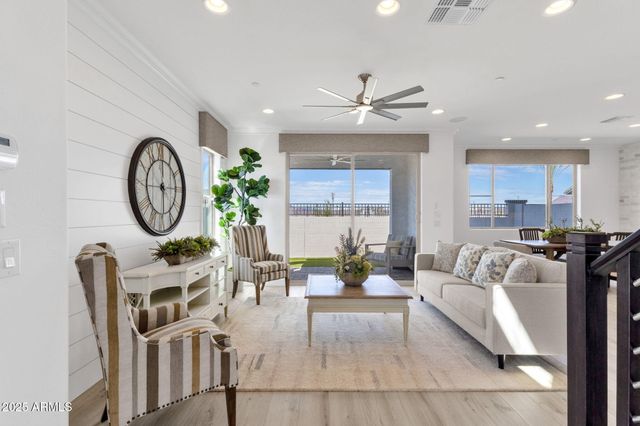 3535 E Rollins Street, Mesa, AZ 85213