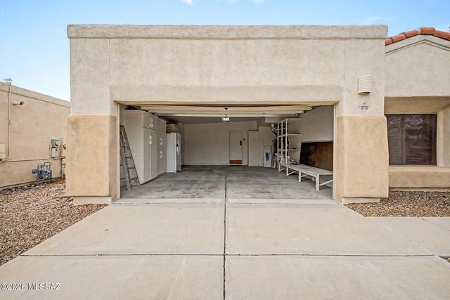 11701 N Pyramid Point Drive, Oro Valley, AZ 85737