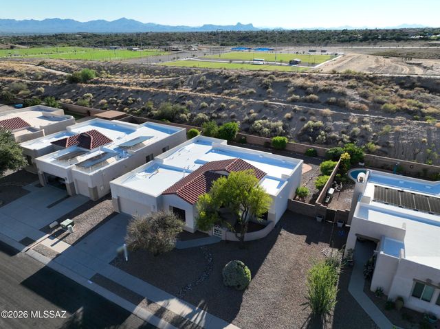 11701 N Pyramid Point Drive, Oro Valley, AZ 85737