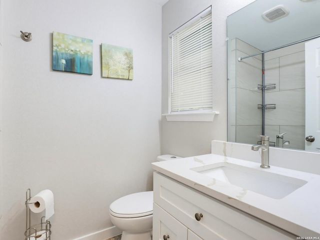 6237 DOVE HILL DR, San Antonio, TX 78238
