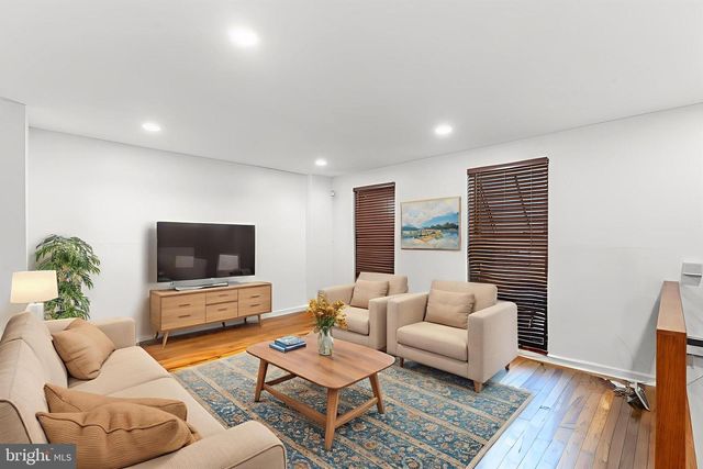 7900 CAESAR PL, Philadelphia, PA 19153